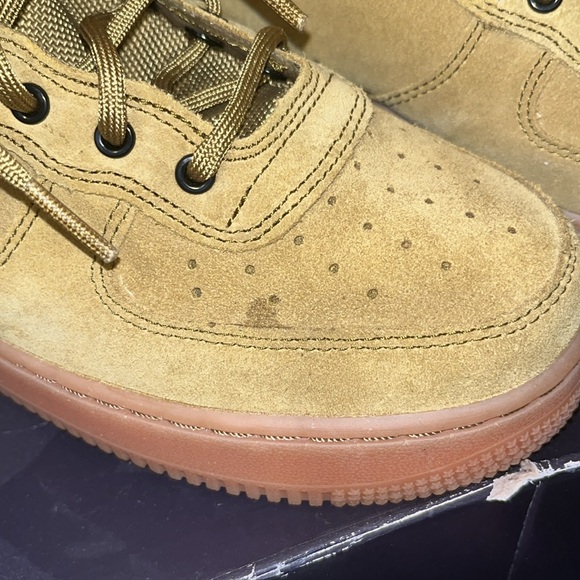 NIKE SF AF1 MID (GS) 7Y Desert Moss - Picture 5 of 12